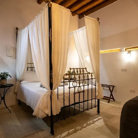 Apanemia Lodge Lofou