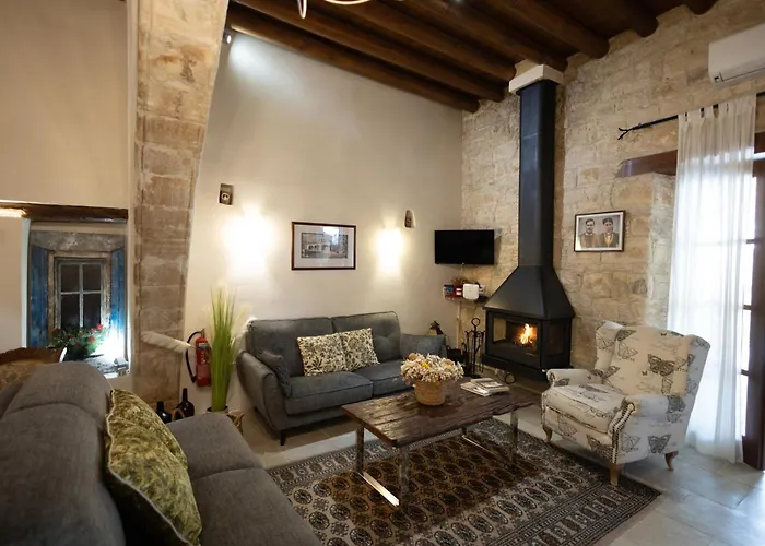 Apanemia Jaktstuga *